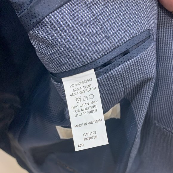 Michael Kors Men's Blue Blazer size 40R looks new - Picture 5 of 10